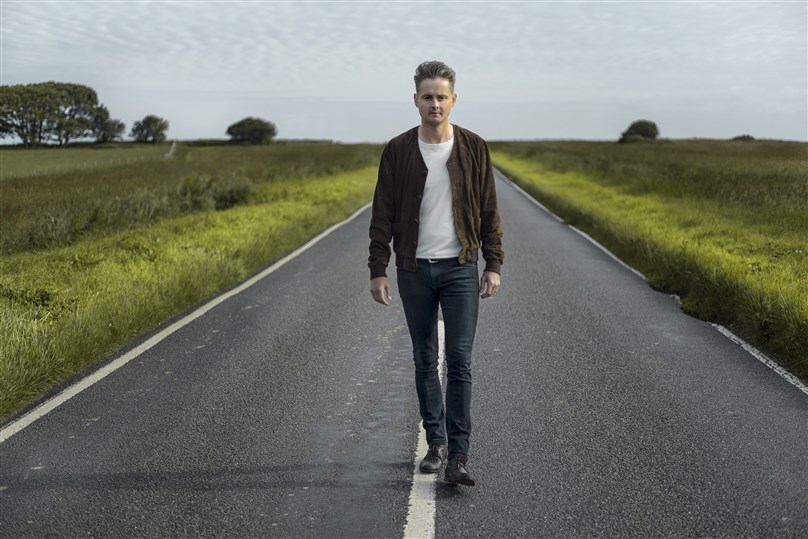 Tom Chaplin