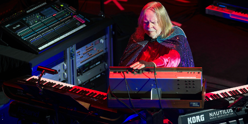 Rick Wakeman - Return Of The Caped Crusader