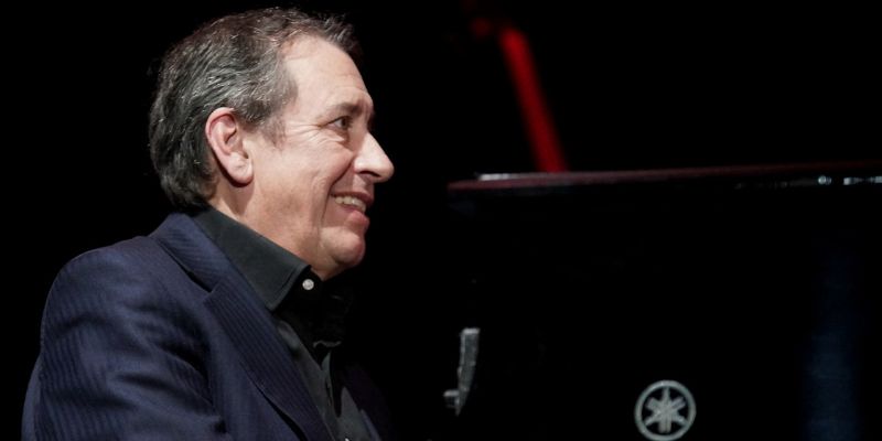 Jools Holland and His Rhythm & Blues Orchestra