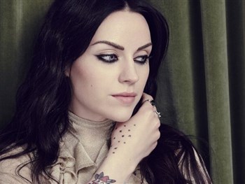 Amy MacDonald & Newton Faulkner to Share the Stage