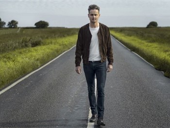 Keane Frontman Tom Chaplin to Play York Barbican